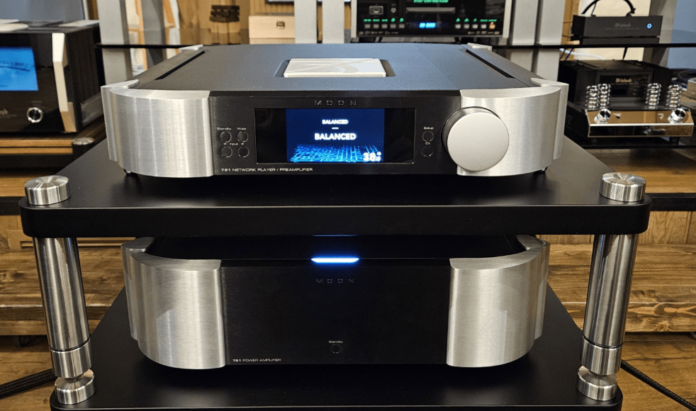 amp stand for moon north 861 power amplifier